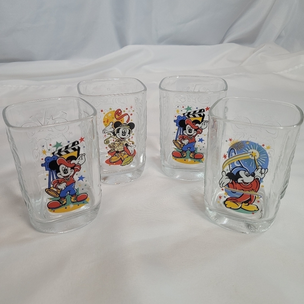 Walt Disney McDonald's 2000 Mickey Mouse Glass Tumblers Lot of 4 *Read*